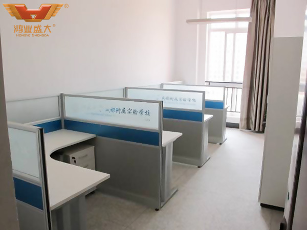 北京大学成都附属实验中学学校家具配套项目教室办公室T3屏风办公桌款式